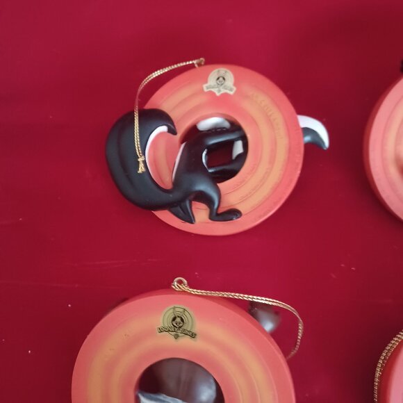 Lot Of 4 Bradford Exchange Editions Warner Bros Looney Tunes Christmas Ornaments - Picture 8 of 11